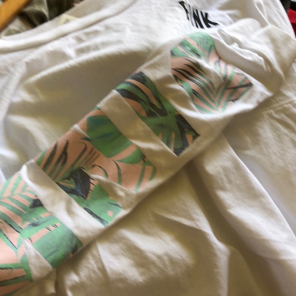 Pink by VS White Long Sleeved Crop Top, Size M - Picture 5 of 5